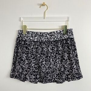 Lululemon Pace Rival Skirt Chikakasu Alpine White/Chirasu Black Print Rare Sz 6